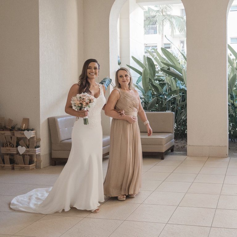 virginia-maillo-beatriz-vestido-novia-entrada